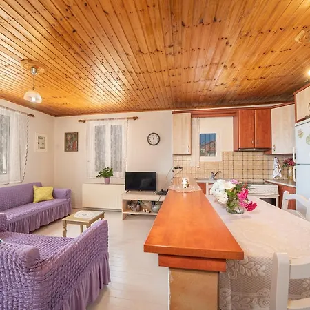 Pitoros Summer Kefalonia * Μεσοβούνια